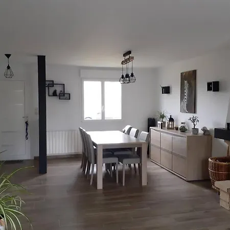 Séjour au calme à Mayenne en maison *